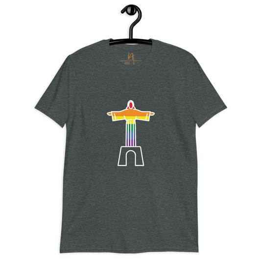 Cristo Rei LGBTQIA+ - T-shirt Gildan unissexo